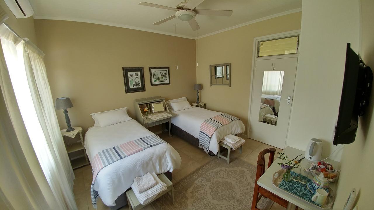 Rosa B&B Oudtshoorn Extérieur photo